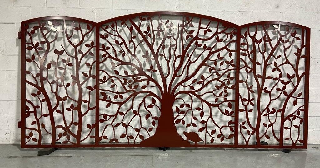 3-panel Tree Design Driveway Gate Custom Fabricated Gate Made in Canada ...