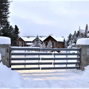 Unique & Gorgeous Square Box Design Driveway Gate | Custom Fabrication Heavy Duty Entry Gate | Made in Canada– Model # 172E