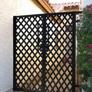 Beautiful Square Pattern Wrought Iron Garden Gate | Custom Fabrication Metal Back Yard Gates | Made in Canada – Model # 343E