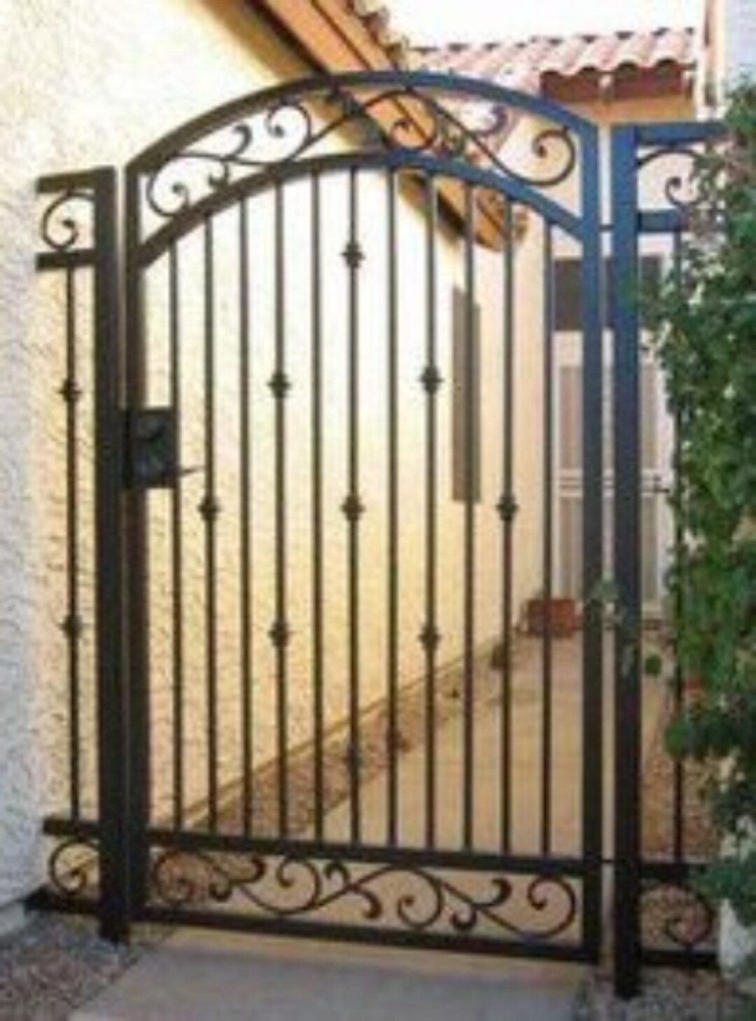 Modern Iron Fence Design Metal Garden Gate Metal Art Accent Iron Fence