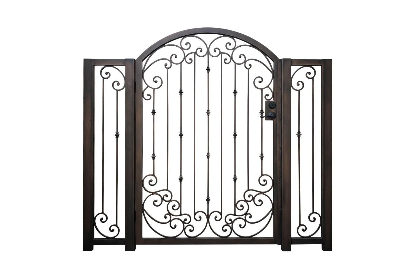 Knucklecrest Passage – Ornamental Triple-panel Wrought Iron Man