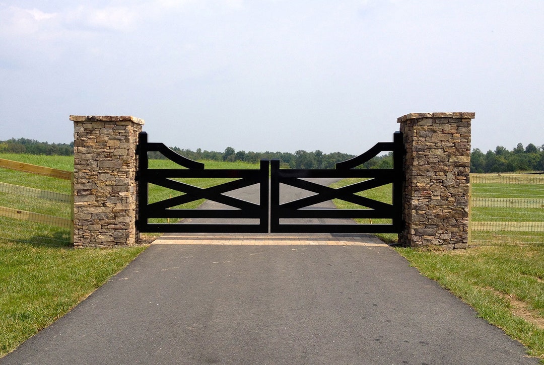 Simple Ranch Design Metal Driveway Gate Farm Gates Heavy Duty Entrance