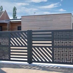 Unique Geometric Design Driveway Gate | Graceful Modern Entrance Gate| Made in Canada– Model # 099E