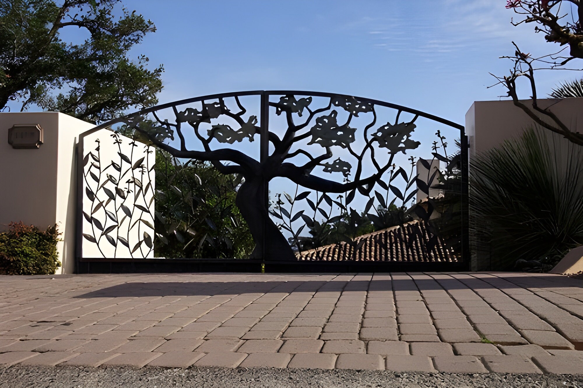 Laser Cut 3D Tree Design Gate | Modern Heavy Duty Entrance Gate | Made ...