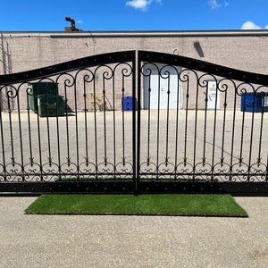 Modern Heavy Duty Wrought Iron Custom Design Driveway Gate. Made in Canada. 14&#39; W x 6&#39; H –Model # 117E