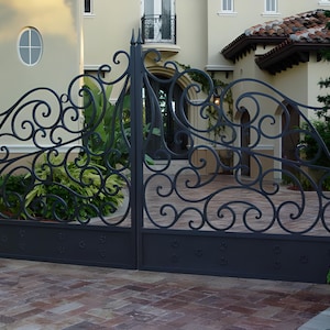 Unique Dual Swing Doodle Design Driveway Gate | Custom Fabrication Wrought Iron Entry Gate | Made in Canada – Model # 112E