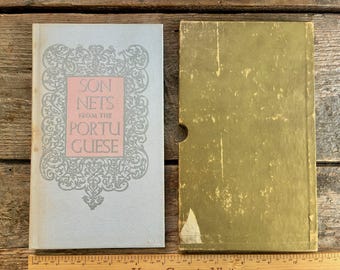 Excellent poetry by Elizabeth Barrett Browning! Vintage 1945 "Sonnets From the Portuguese" original slipcase; celebration of love, 44 poems