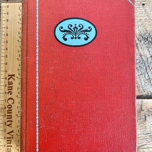 Odnowiona książka z 1953 r. „The Poems of Eugene Field” Complete Edition, niedoskonała, ale przystępna cenowo; podobne egzemplarze kosztowały ponad 75 dolarów
