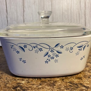 Vintage 1990s Provincial Blue Corning Ware A-1.5-B 1 1/2 Quart Casserole Dish