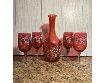 Decantador de cristal Flash Ruby Cranberry de West Virginia Glass Co. y 4 copas de vino.