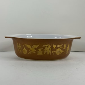 Vintage Pyrex Early American #043 1.5 quart Oval Casserole Dish, Colonial Brown