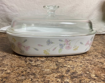 Corning Ware Pastel Bouquet Square Casserole Dish  2.5L A-10-B w/ Lid, VTG 1980s