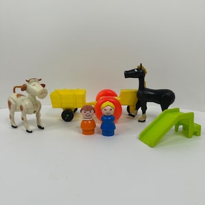 Lot of Vintage Fisher Price Little People Figures DAMAGED