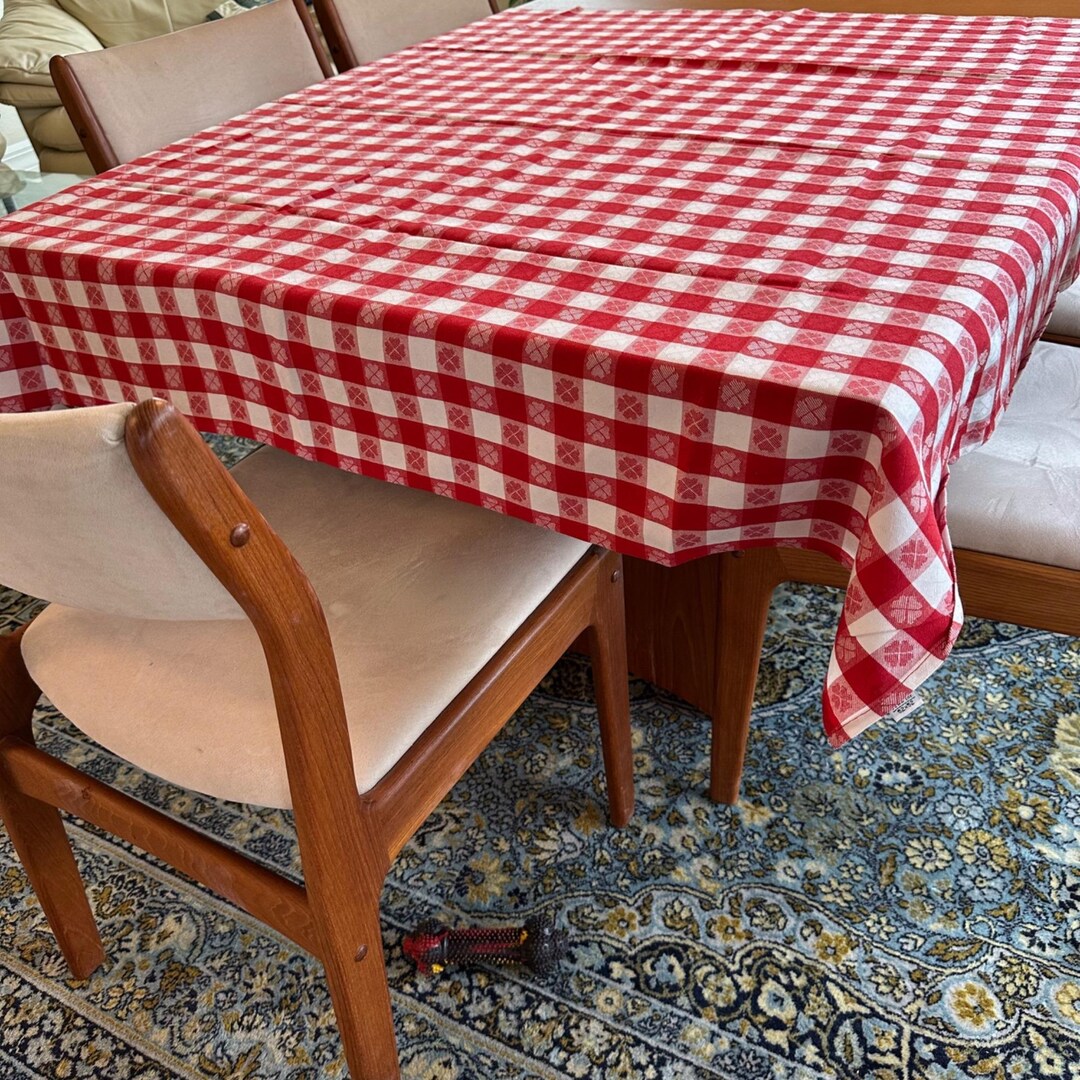 Vintage American Dawn Red & White Gingham Checkered Square Tablecloth ...