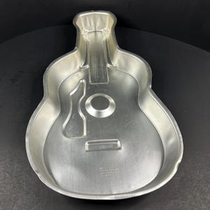 Vintage 1977 Wilton Guitar Cake Pan Retired 502-933 Ireland