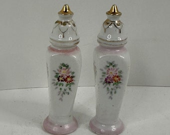 Vintage handbemalte Porzellan Blumen Salz- und Pfefferstreuer, zierliches Rosagold