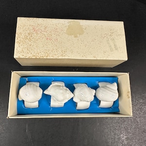 Vintage Set of 4 White Bone China Sea Shell Napkin Rings, Taiwan