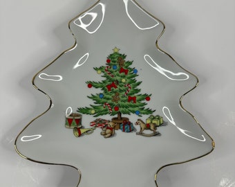 Vintage MEIWA Home for the Holidays Christmas Tree Shaped Ceramic Serving Dish