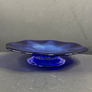 Signed Cobalt Blue Studio Art 9&quot; Fused Glass Shallow Pedestal Bowl