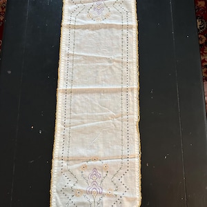 Vintage Hand Embroidered Dresser Scarf or Table Runner 10&quot; x 35&quot;