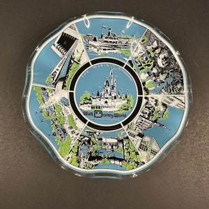 Walt Disney World Souvenir Ceramic Trinket Dish /tray/plate