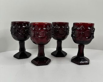 Ensemble de 4 verres à vin vintage Avon Cape Cod en verre rouge rubis et cordial 4,5 pouces