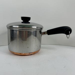 Revere Ware 1 1/2 Quart Stainless Steel Saucepan Copper Bottom with Lid, Vintage