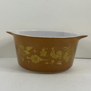 Vintage Pyrex Early American #473 1 quart Bake, Serve n&#39; Store Casserole Dish