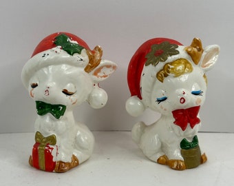 Vintage Napco Christmas White Reindeer Kissing Salt and Pepper Shakers X-9217