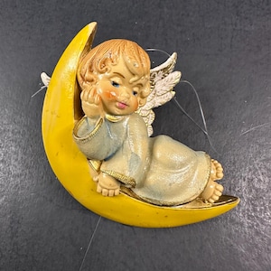 Schläfriger Baby Engel Engel auf Mondsichel Weihnachtsschmuck Made in Italy