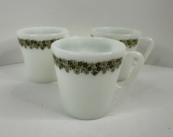 Pyrex Spring Blossom Set of 3 Milk Glass Mugs, Vintage 1970s