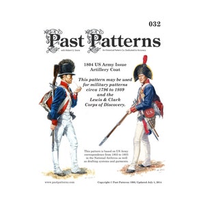 Könnte beinhalten: Eine Illustration von Past Patterns zeigt zwei Figuren in 1804 US Army Issue Artillery Coats. Die Figuren tragen blaue Mäntel, weiße Hosen und schwarze Hüte. Der Text auf dem Bild lautet "1804 US Army Issue Artillery Coat."