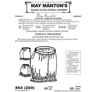 Op de afbeelding: Een zwart-witte lijntekening van een naaipatroon voor een kinderbroek. Het patroon is voor een kind van 10 jaar oud met een tailleomtrek van 63,5 cm. Het patroon is van May Manton's Bazar Glove-Fitting Patterns. De tekst "864 (200)" staat onderaan de afbeelding.