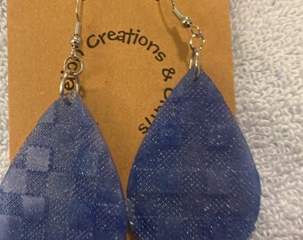 Blue teardrop earrings