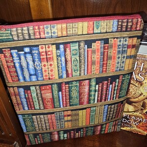 Dream Library Large Booksleeve