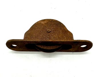 Vintage Rusty Pulley – Industrial Decor, Farmhouse Accent (3 3/4" Hole Spacing)