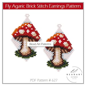 Puede incluir: Un patrón PDF digital para pendientes de punto de ladrillo Fly Agaric. Los pendientes presentan un diseño de hongo rojo y blanco con una base verde. También se ve el texto "Bead Art Patterns" y "PDF Pattern # 627".