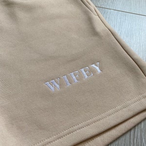 Wifey jumper and shorts outfit bride airport outfit wifey shorts bride shorts sweatshirt and shorts set engagement gift present hen party image 6