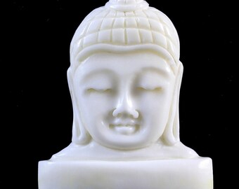 Suministros para la fabricación de joyas con tallado de hueso de Buda cabujón