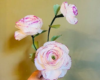 Tissue Paper Ranunculus Stem, Purple Edges, Home Decor