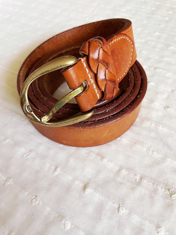 Vintage Tan Toffee Leather Belt With Brass Buckle | Vintage  display picture 2