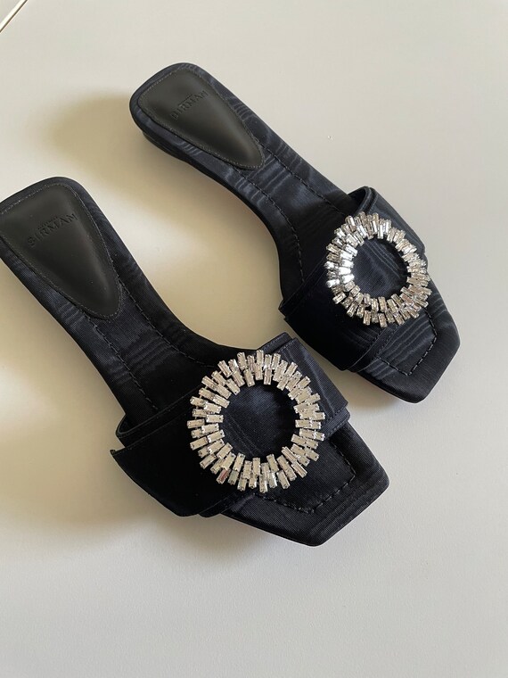 birman sandals