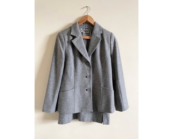Hanae Mori Wool Cashmere Grey Blazer Skirt Suit |… - image 1