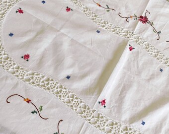 Vintage Embroidered Tablecloth Rectangle Cross Stitch Crochet Cotton Flower, Vintage Cutwork, Vintage Embroidered Tablecloth