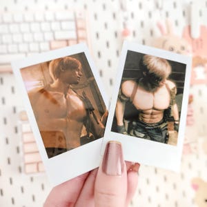 Leon Kennedy Shirtless Hot Nerdy Gift Resident Evil Polaroids