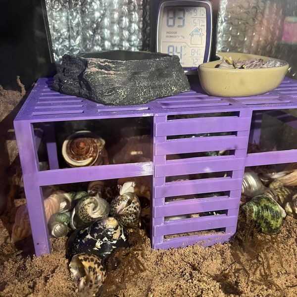 3d printed Feeding stand for hermit crabs.