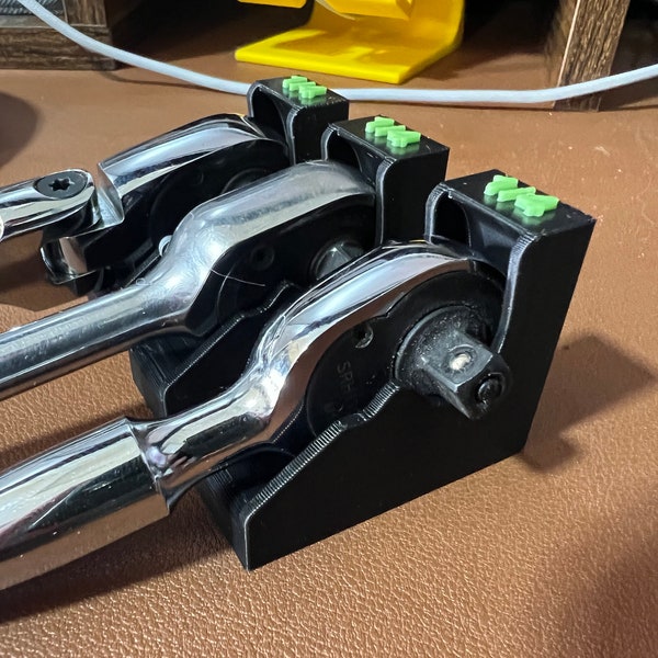 3D Printed Magnetic Ratchet Holder - Toolbox Organizer for Ratchets - Snapon Mac Conwell Icon - Mechanic Toolbox