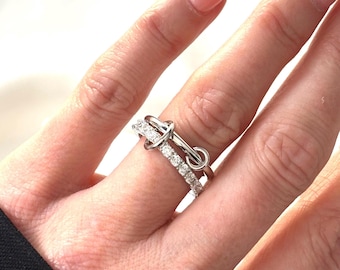 Kiera - Silver Linked Eternity Rings | White Gold Cubic Zirconia Ring Set | Sterling Silver Linked Rings | Inter Connected Rings