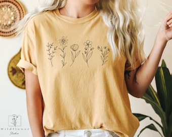 Comfort Colors flowers TShirt, Flower Shirt, Wildflowers Shirt, Floral shirt, Gift for Women, Botanical Shirt, Floral Gift, Nature boho tee