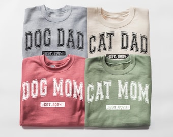 Custom Cat Mom Sweatshirt: Personalized Cat Lover Gift